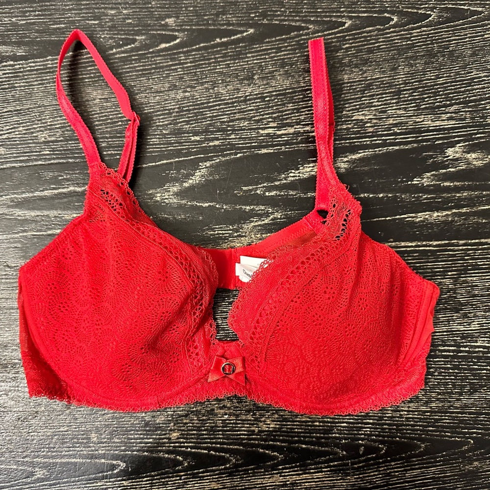 Chantelle Vibrant Red Lace Bra